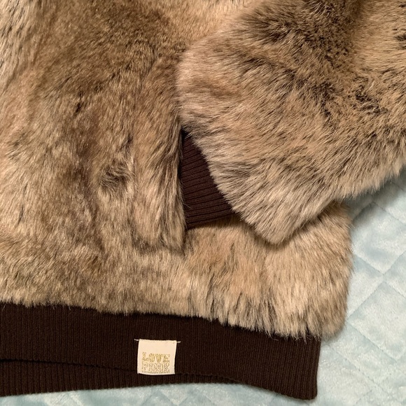 Victoria Secret Fur Coat - Picture 4 of 5